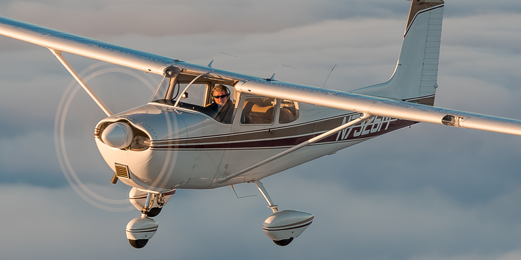 Get your FAA Medical Certificate Here! <a class=sliderLink href='learntofly.shtml'>Learn more.</a>