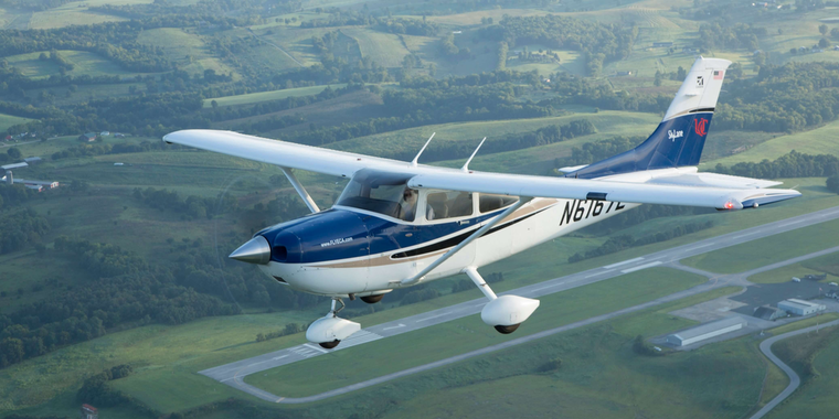 Aircraft Maintenance On Site! <a class=sliderLink href='learntofly.shtml'>Learn more.</a>